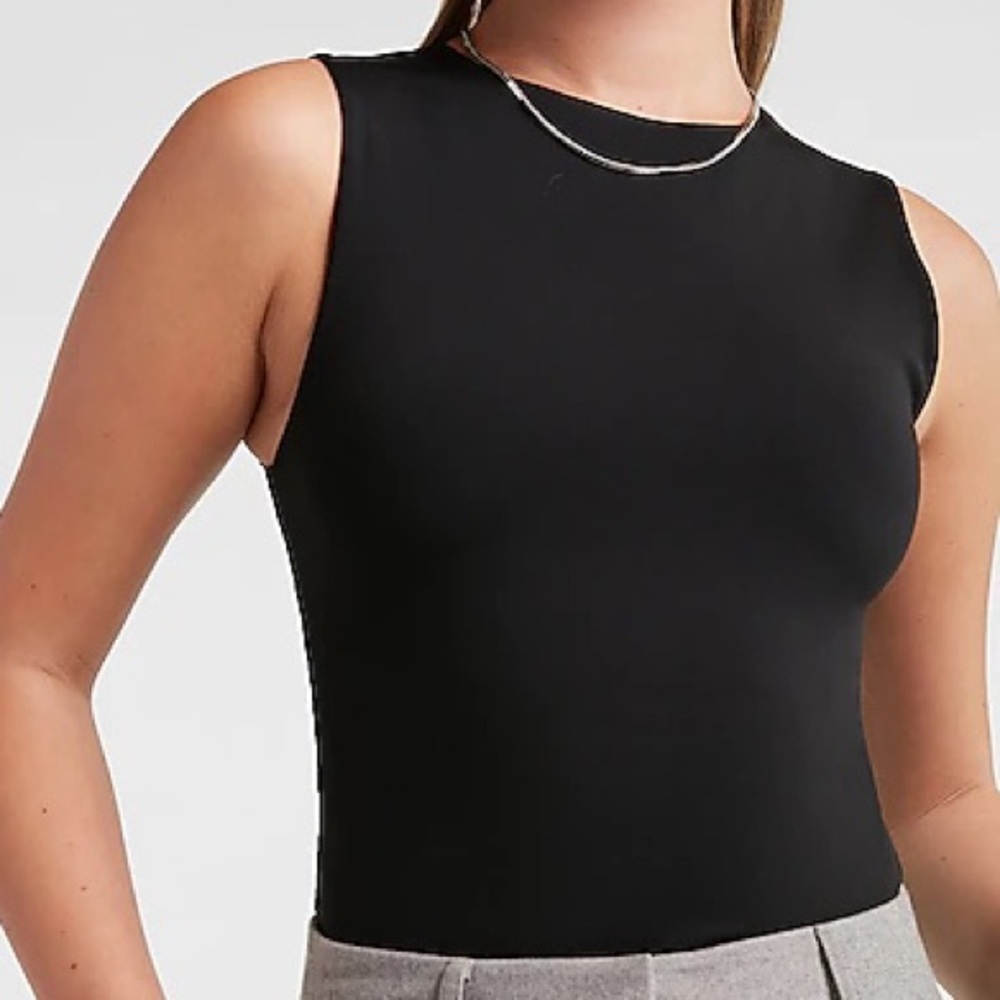 Express Body Contour Crew Neck Tank
